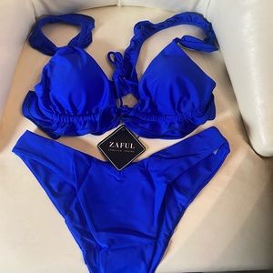 ZAFUL NWT blue ruffle bikini size medium.